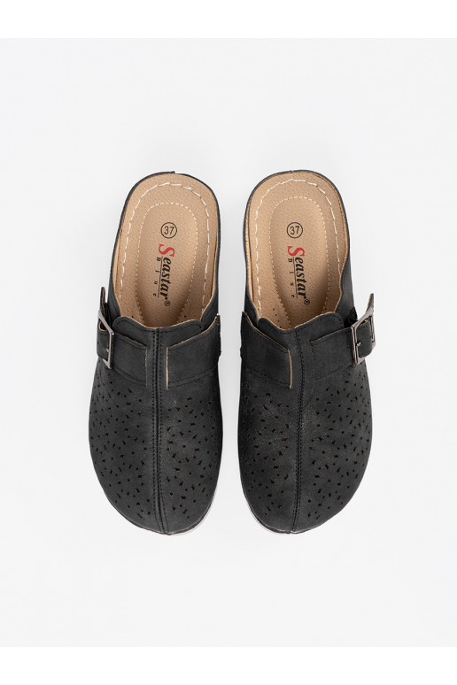 Melns čības  z pełnym noskiem i klamrą Melns čības  z pełnym noskiem i klamrą