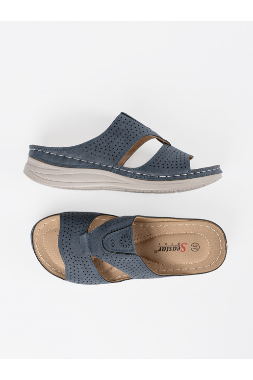 Zilas krāsas  čības  z wycięciami