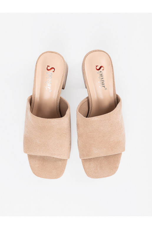 smilšu krāsas  čības  