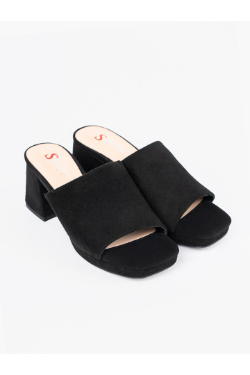 Melnas krāsas čības   2