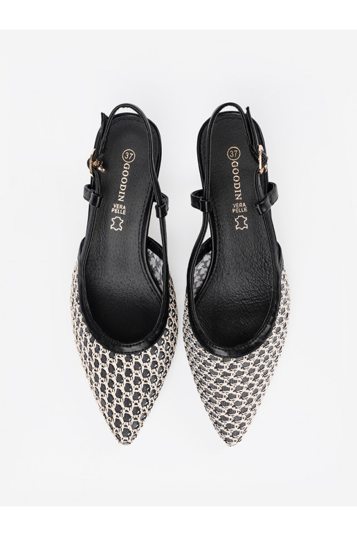 Melns  puszābaki  Melns  puszābaki