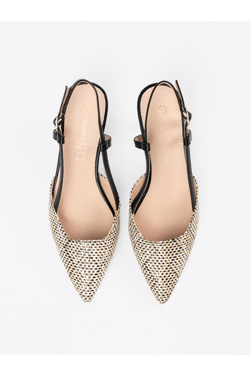 Melns  puszābaki  Melns  puszābaki