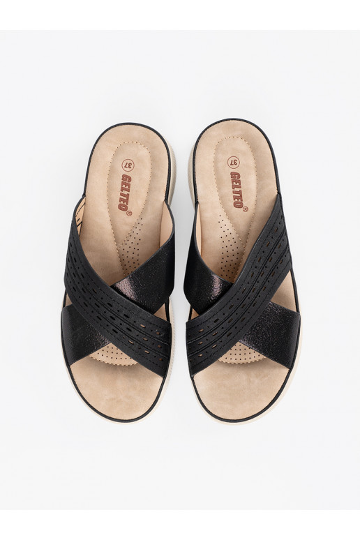 Melns čības  ar platformu