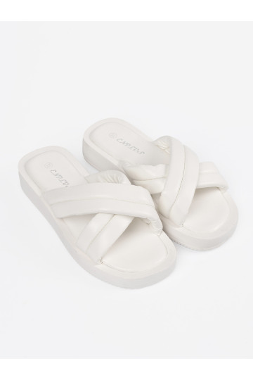 baltas krāsas  čības  ar platformu 2