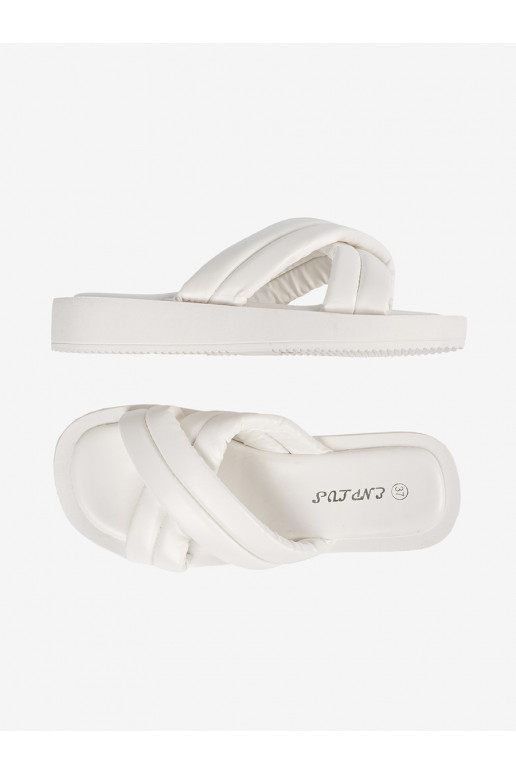 baltas krāsas  čības  ar platformu