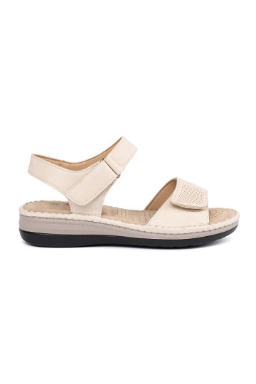 Ziloņkaula krāsas  kurpes