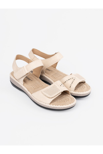 Ziloņkaula krāsas  kurpes  2