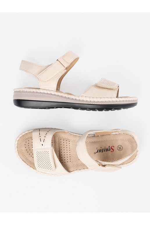 Ziloņkaula krāsas  kurpes 