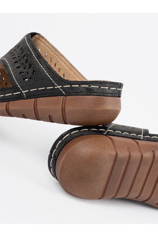 Melns čības   Melns čības