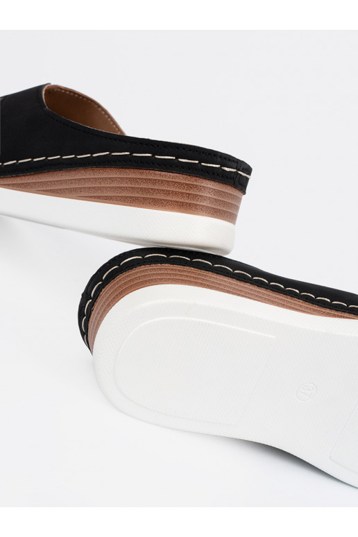 Sieviešu čības Melnas krāsas