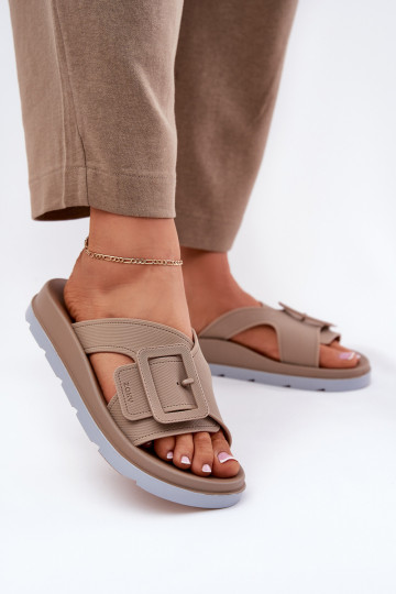 sieviešu čības dekorēti ar sprādzēm  RR285076 smilšu krāsas 2