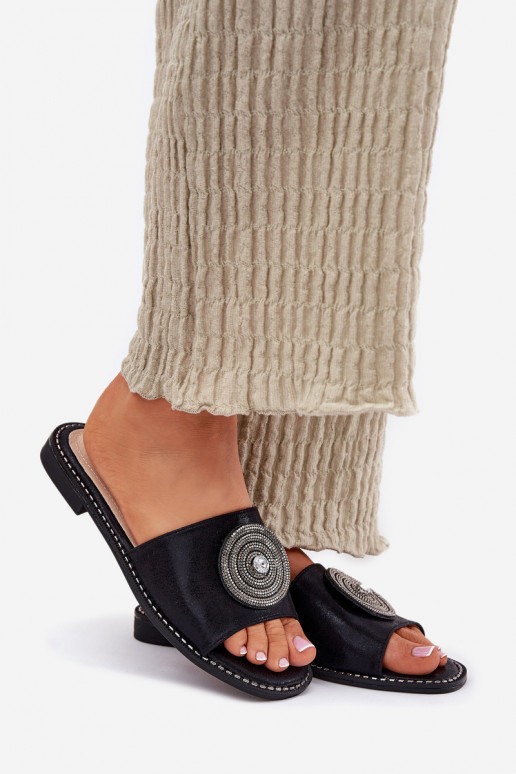 sieviešu čības ar platiem papēžiem ar ornamentiem S.Barski KV51-013 Melns sieviešu čības ar platiem papēžiem ar ornamentiem S.Barski KV51-013 Melns