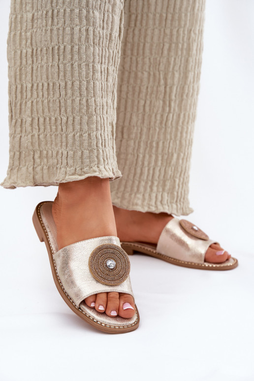 sieviešu čības ar platiem papēžiem ar ornamentiem S.Barski KV51-013 Zelta krāsas sieviešu čības ar platiem papēžiem ar ornamentiem S.Barski KV51-013 Zelta krāsas