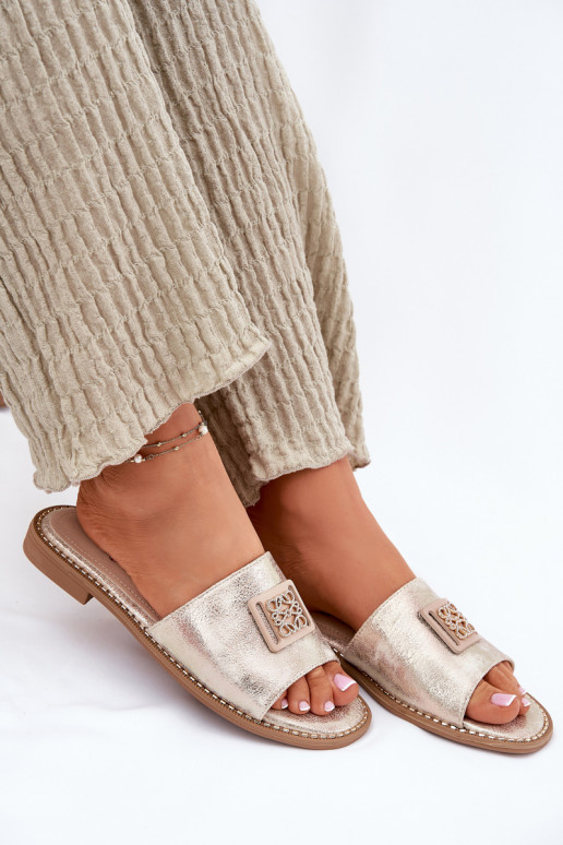 Plakanas sandales ar ornamentiem S.Barski KV51-089 Zelta krāsas Plakanas sandales ar ornamentiem S.Barski KV51-089 Zelta krāsas