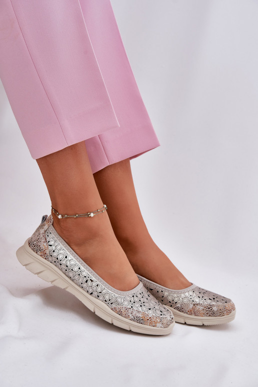 Balerīnas Zelta krāsas Leaneila     Balerīnas Zelta krāsas Leaneila