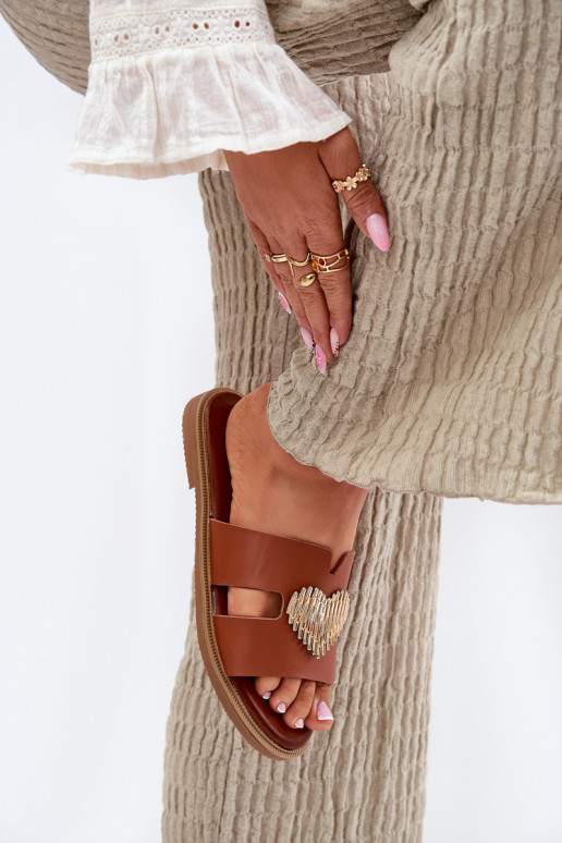 sieviešu čības ar platiem papēžiem  brūnas krāsas Karinma sieviešu čības ar platiem papēžiem  brūnas krāsas Karinma