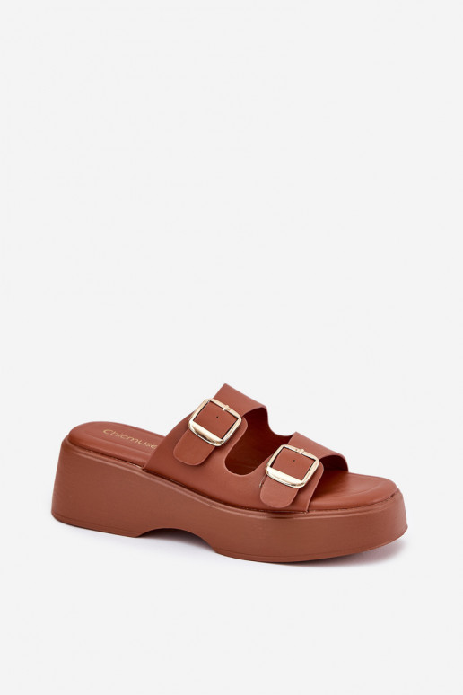 sieviešu čības   ar sprādzēm brūnas krāsas Nitarelia