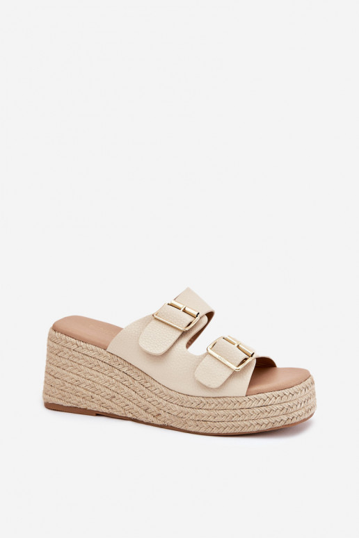 sieviešu čības   I ar sprādzēmmi smilšu krāsas Pasinea sieviešu čības   I ar sprādzēmmi smilšu krāsas Pasinea