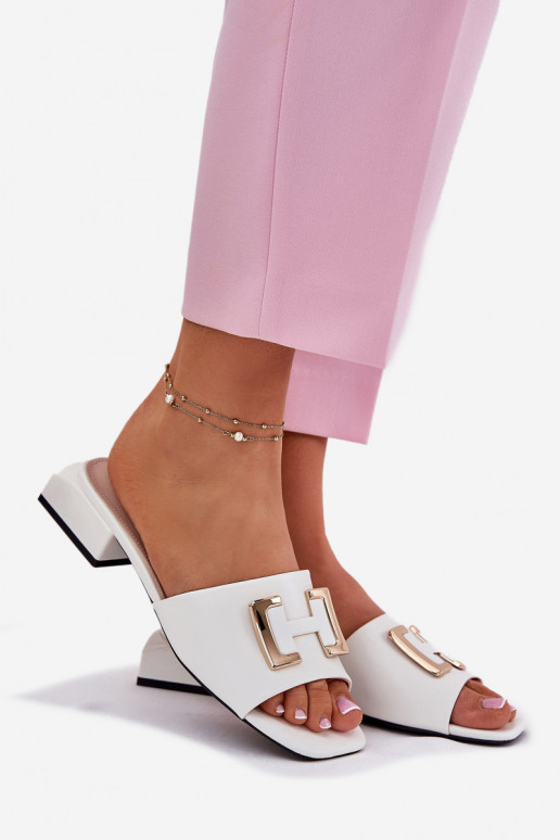 Eleganta stila sieviešu čības  Ze Zelta krāsasm Detalem Vinceza 62229 baltas krāsas Eleganta stila sieviešu čības  Ze Zelta krāsasm Detalem Vinceza 62229 baltas krāsas