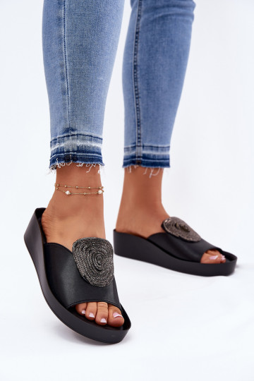 Čības ar ornamentiem KV51-028 Melns