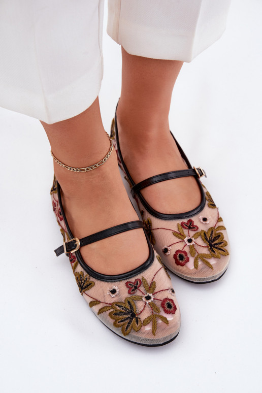 Balerīnas Z Haftem I em Melns Lilindraen Balerīnas Z Haftem I em Melns Lilindraen