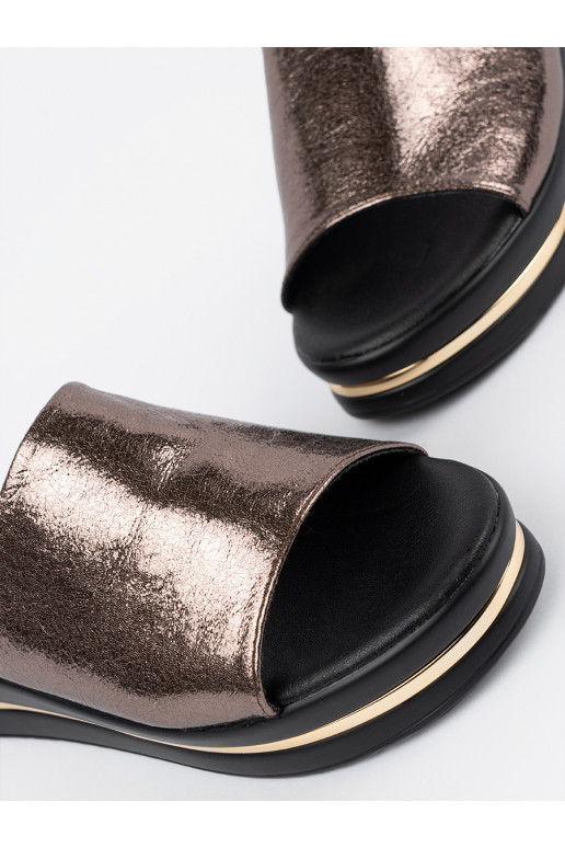 Metallic čības   ar platformu Metallic čības   ar platformu