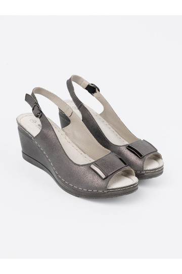 Pelēkas krāsas kurpes   2