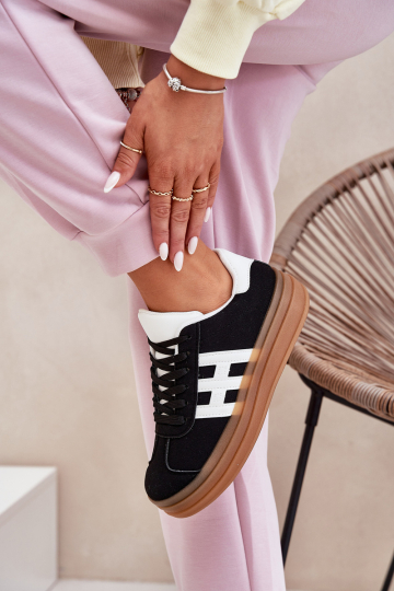 Melnas sporta kurpes ar... 2