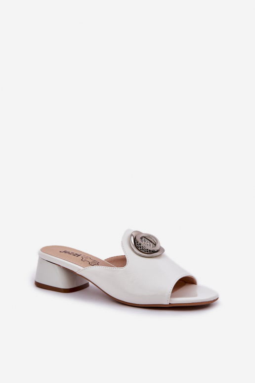 Baltas eleganta stila sieviešu čības...