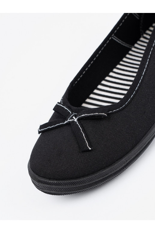 Melns balerīnas   Melns balerīnas