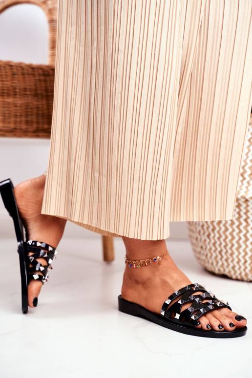 Plätud mustad kummist neetidega Patty Plätud mustad kummist neetidega Patty