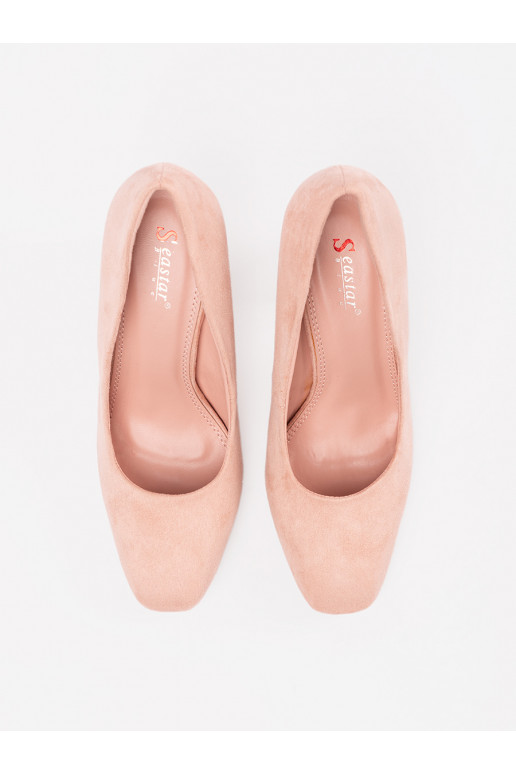  rozā krāsa puszābaki uz papēža