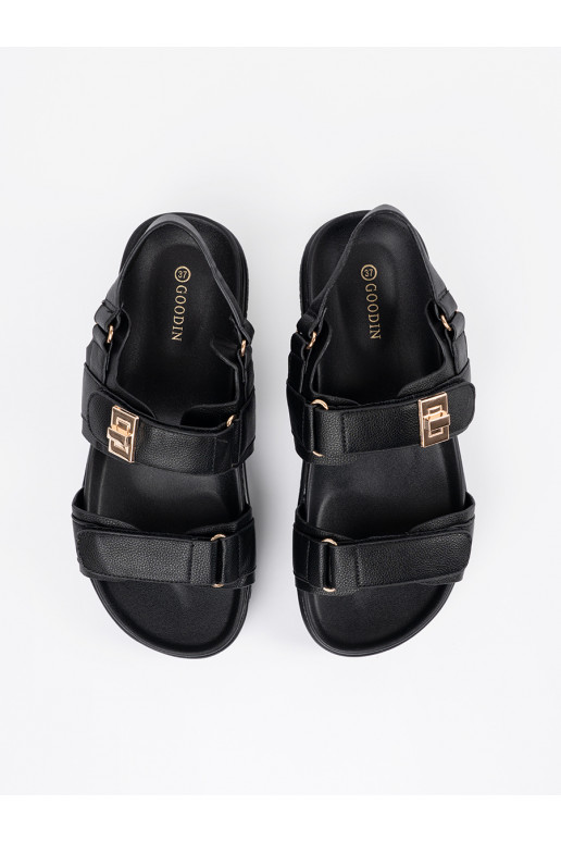 Melns  kurpes ar platformu