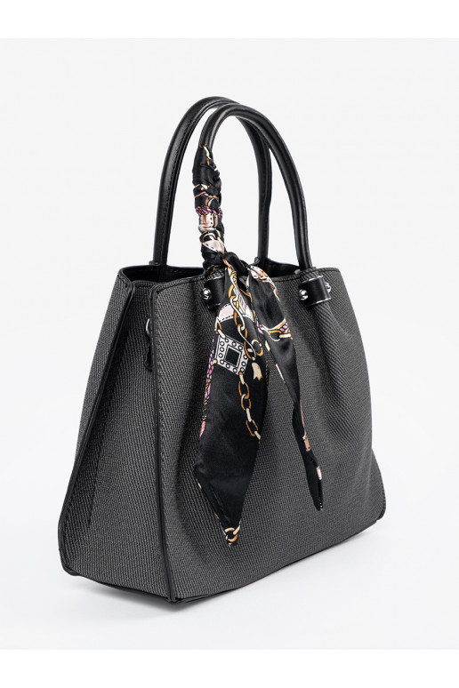 Melnas krāsas średnia Soma z ozdobną chustą