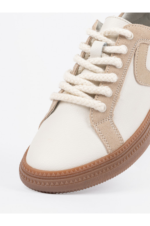 Baltas- Apavi kedu modelī   Sergio Leone