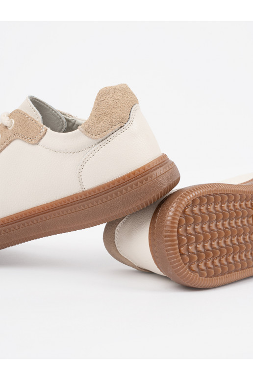 Baltas- Apavi kedu modelī   Sergio Leone