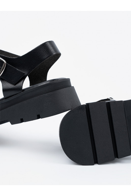 sandales  Melnas krāsas ar platformu sandales  Melnas krāsas ar platformu