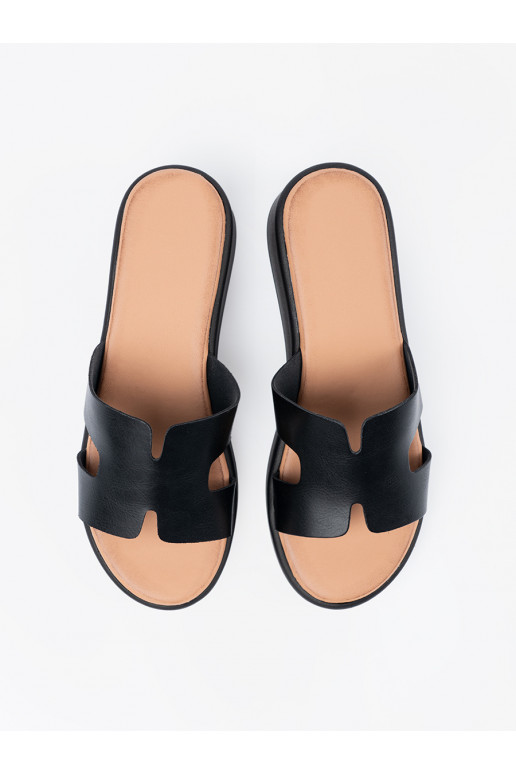 Sieviešu čības ar platformu Melnas krāsas Sieviešu čības ar platformu Melnas krāsas