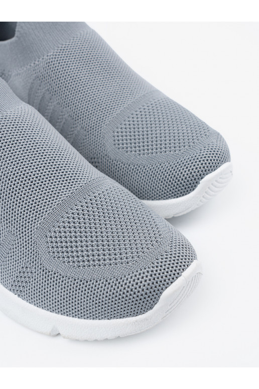 Sporta stila apavi  pelēkas krāsas