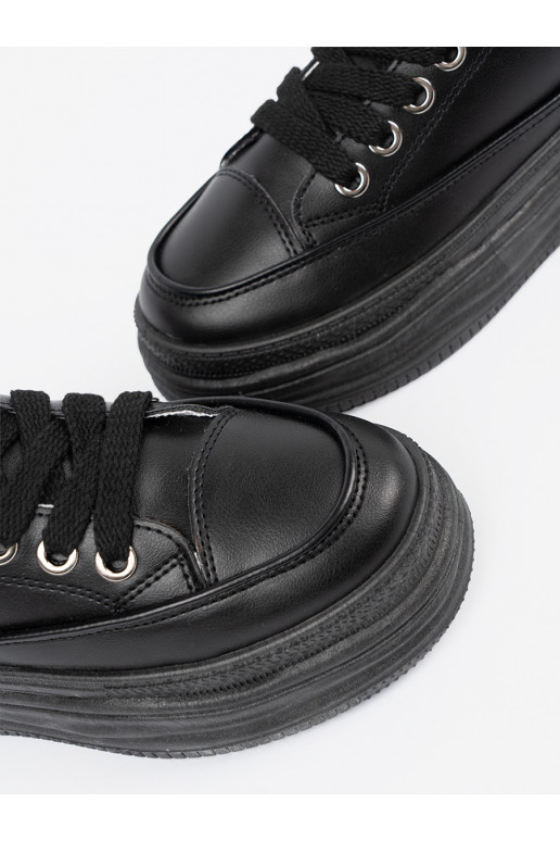 brīvā laika apavi Melnas krāsas ar platformu