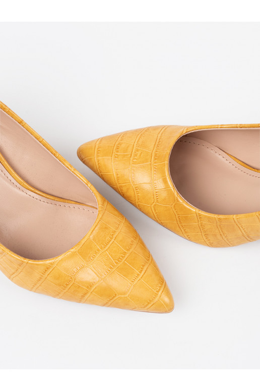 Žlut klasick lodičky na tenk m podpatku Žlut klasick lodičky na tenk m podpatku