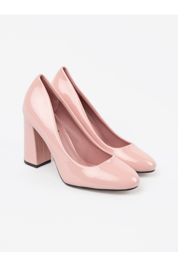 Rózowe  puszābaki uz papēža 2