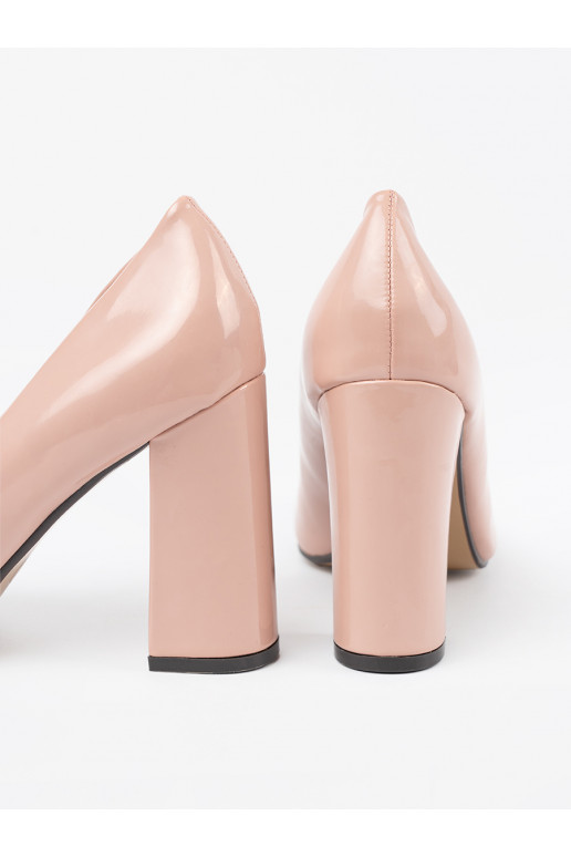 Ziloņkaula krāsas  puszābaki uz papēža