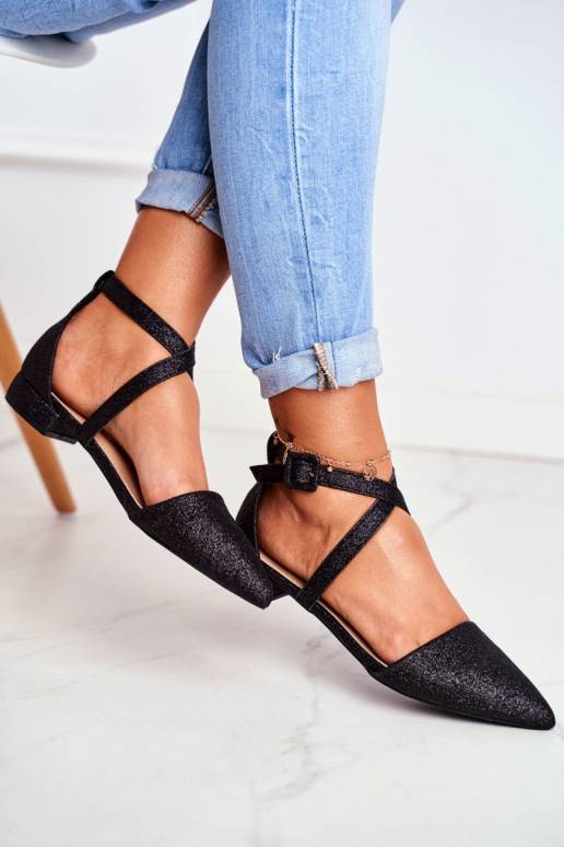 Blizgios balerinos su smailiomis...