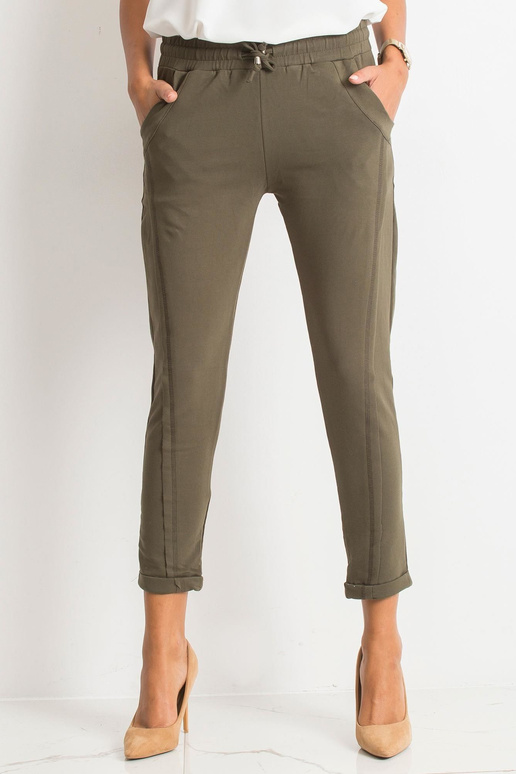Haki krāsas bikses Pietuvināmas Haki krāsas bikses Pietuvināmas