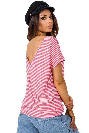 Balts un koraļļu t-krekls... 2