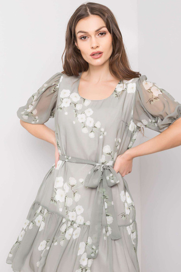 Emīlijas pistāciju kleita