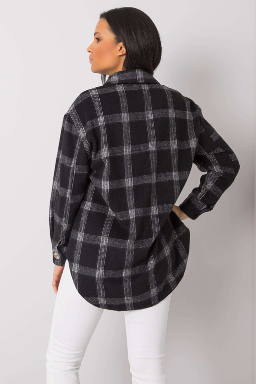 Melns Sanijas krekls