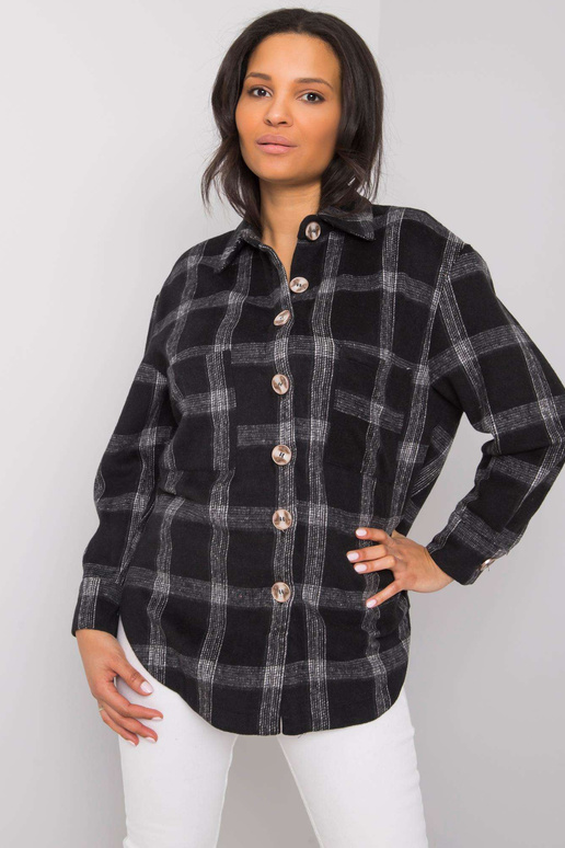 Melns Sanijas krekls