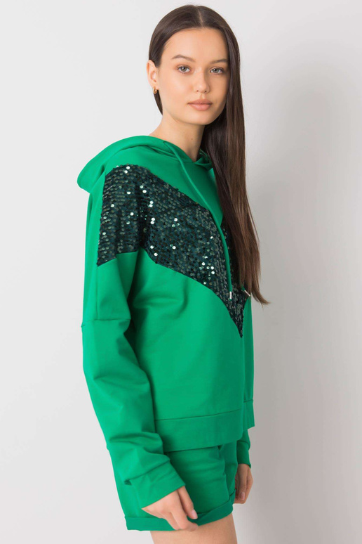 Zaļš komplekts ar Phylicia aplikāciju Zaļš komplekts ar Phylicia aplikāciju